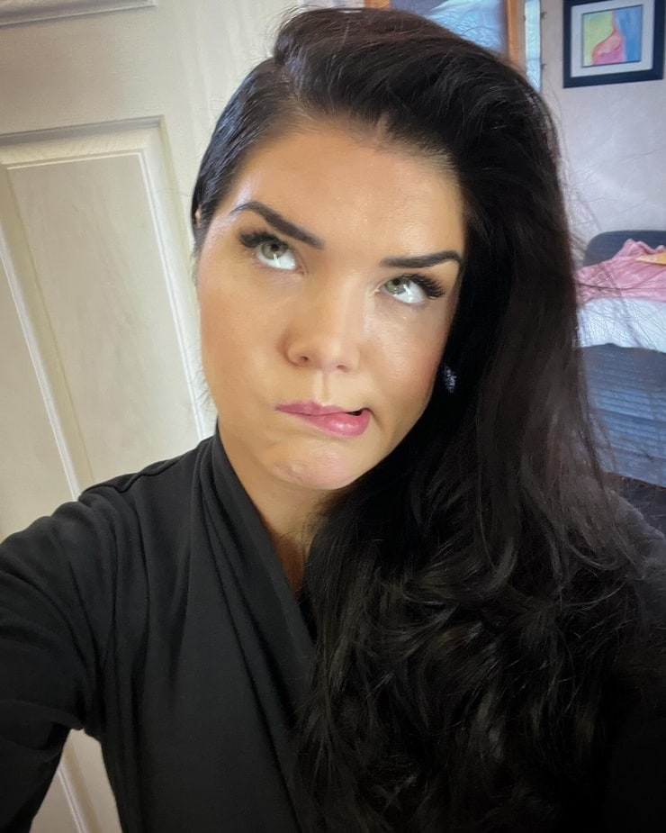 Marie Avgeropoulos