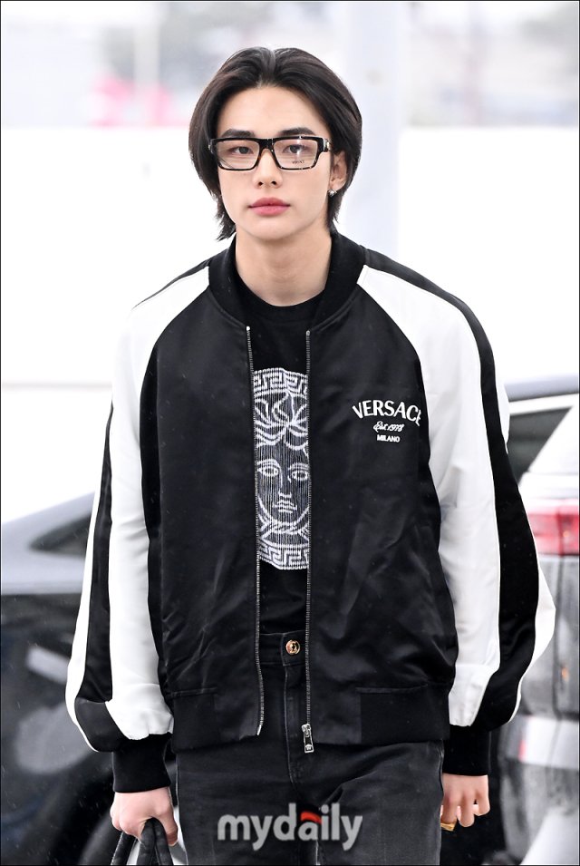 Hyun-Jin Hwang