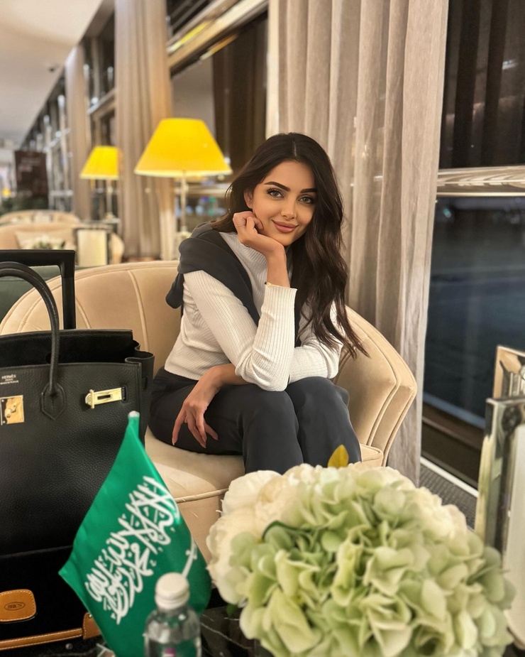 Mahlagha Jaberi
