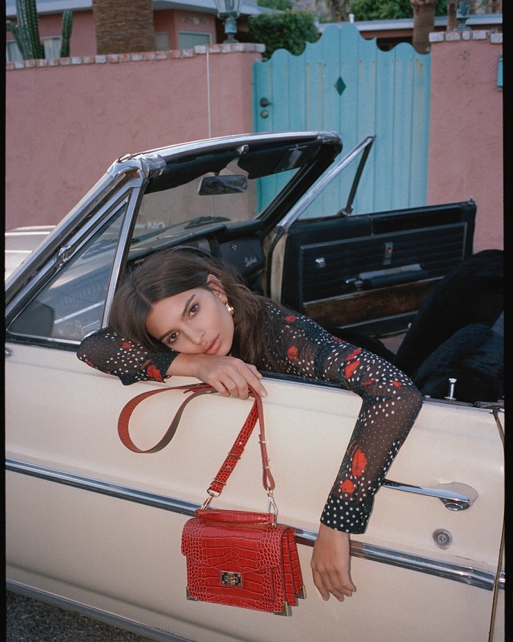 Emily Ratajkowski