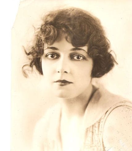 Picture of Barbara Castleton