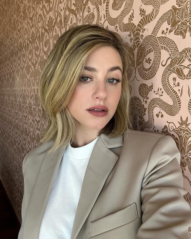 Lili Reinhart