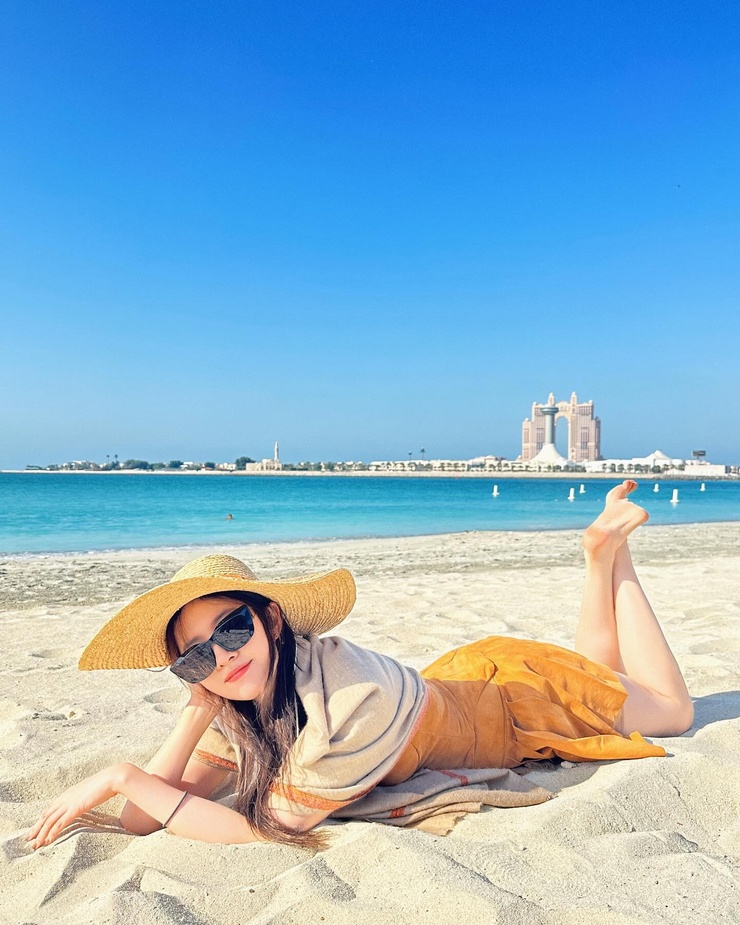 Yifei Liu