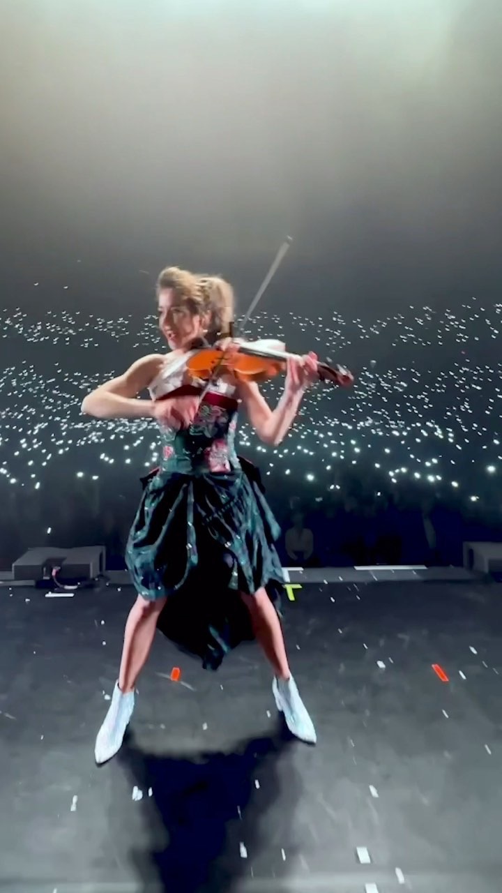 Lindsey Stirling