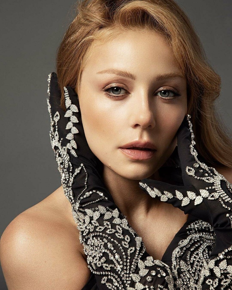 Picture of Tina Karol