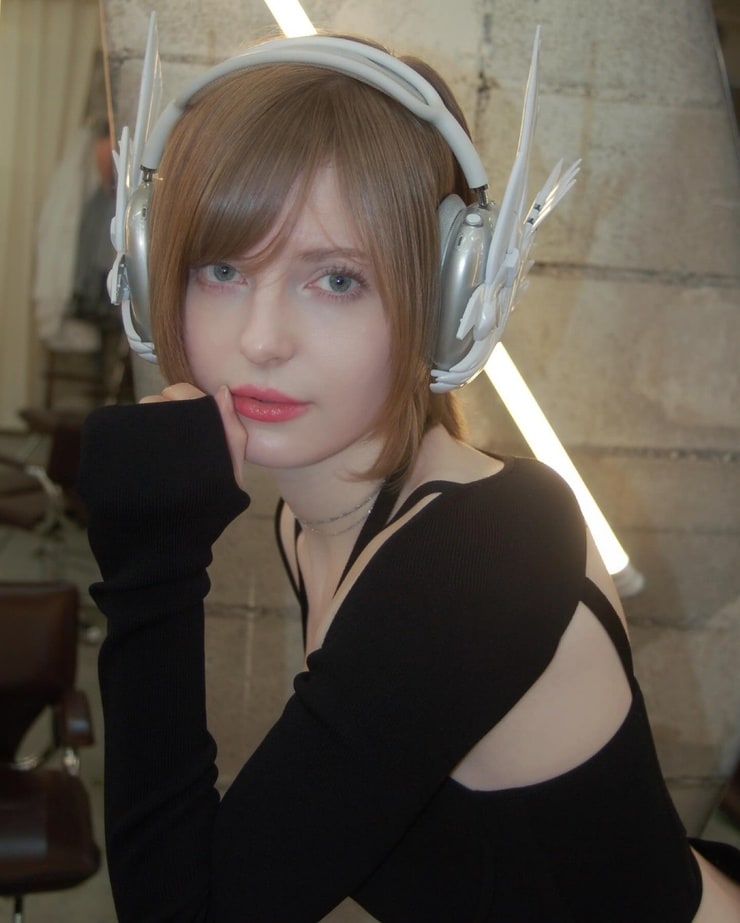 Ella Freya