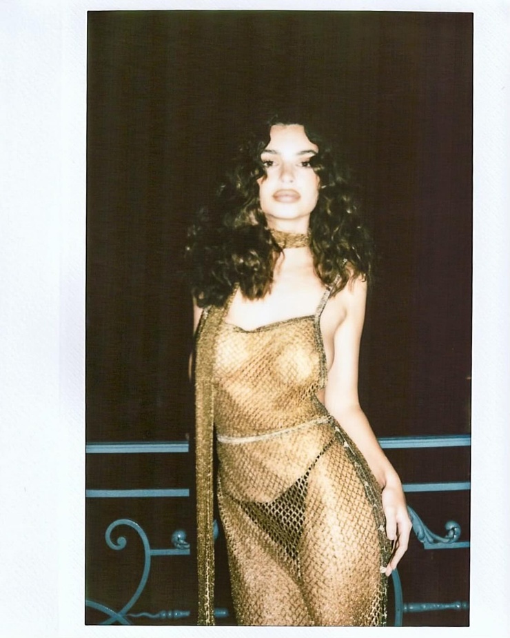 Emily Ratajkowski