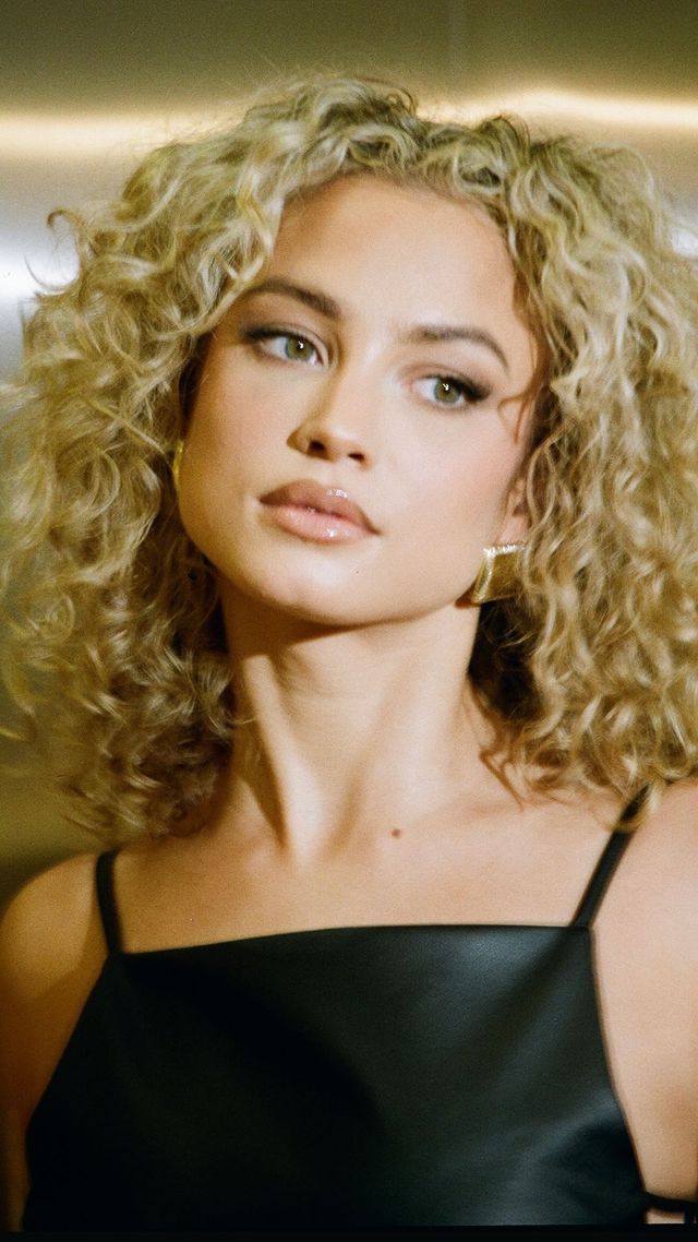 Stephanie Bertram Rose Stephanie Bertram Rose