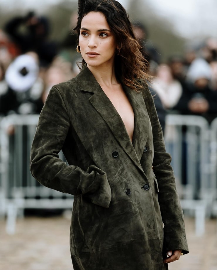 Adria Arjona