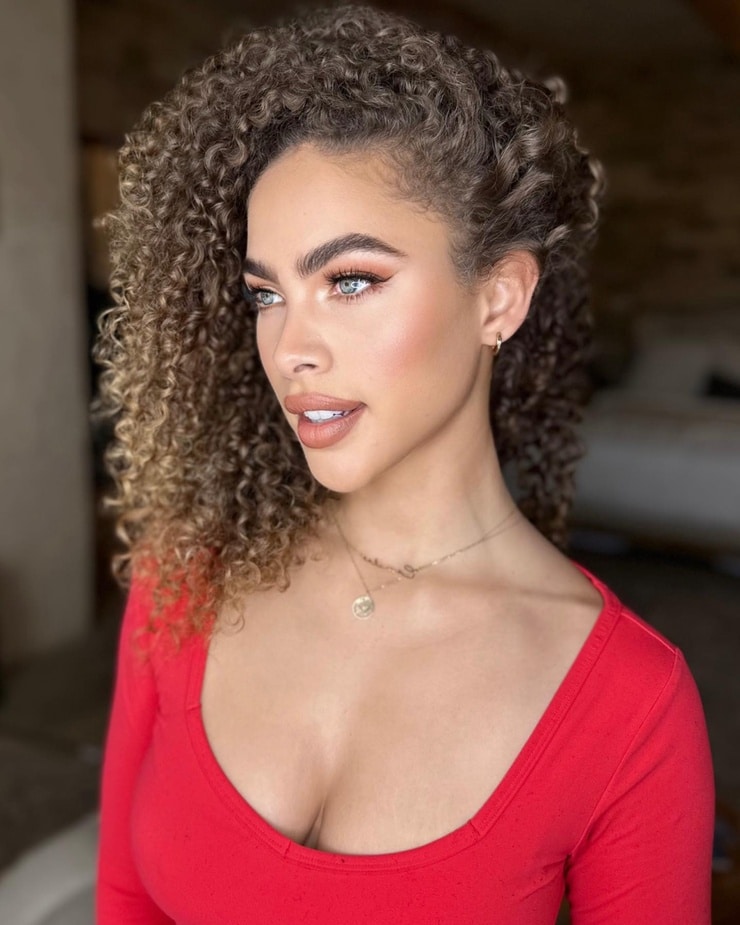 Camila Kendra Camila Kendra