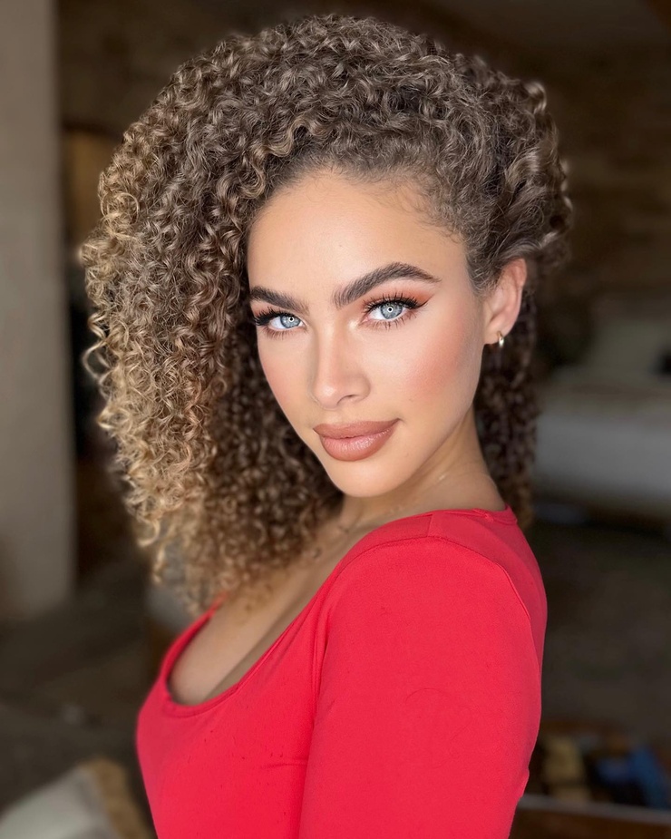 Camila Kendra Camila Kendra