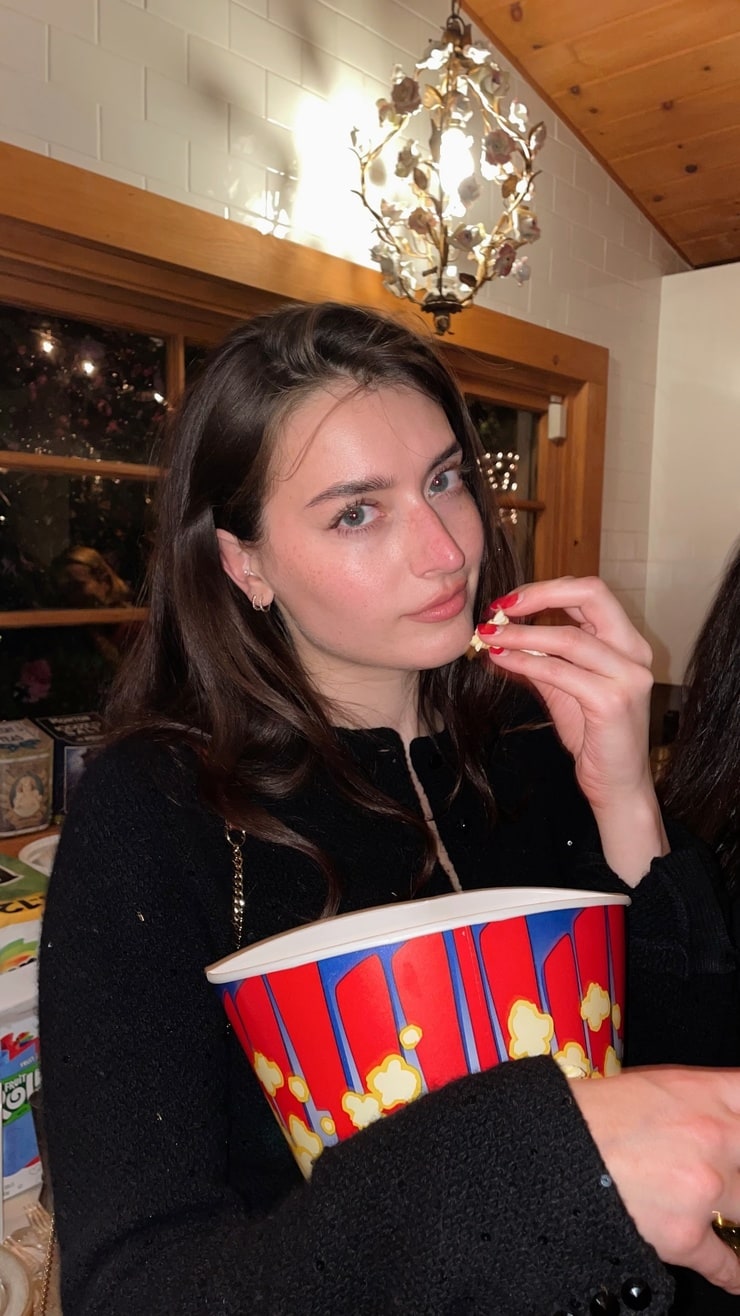 Jessica Clements