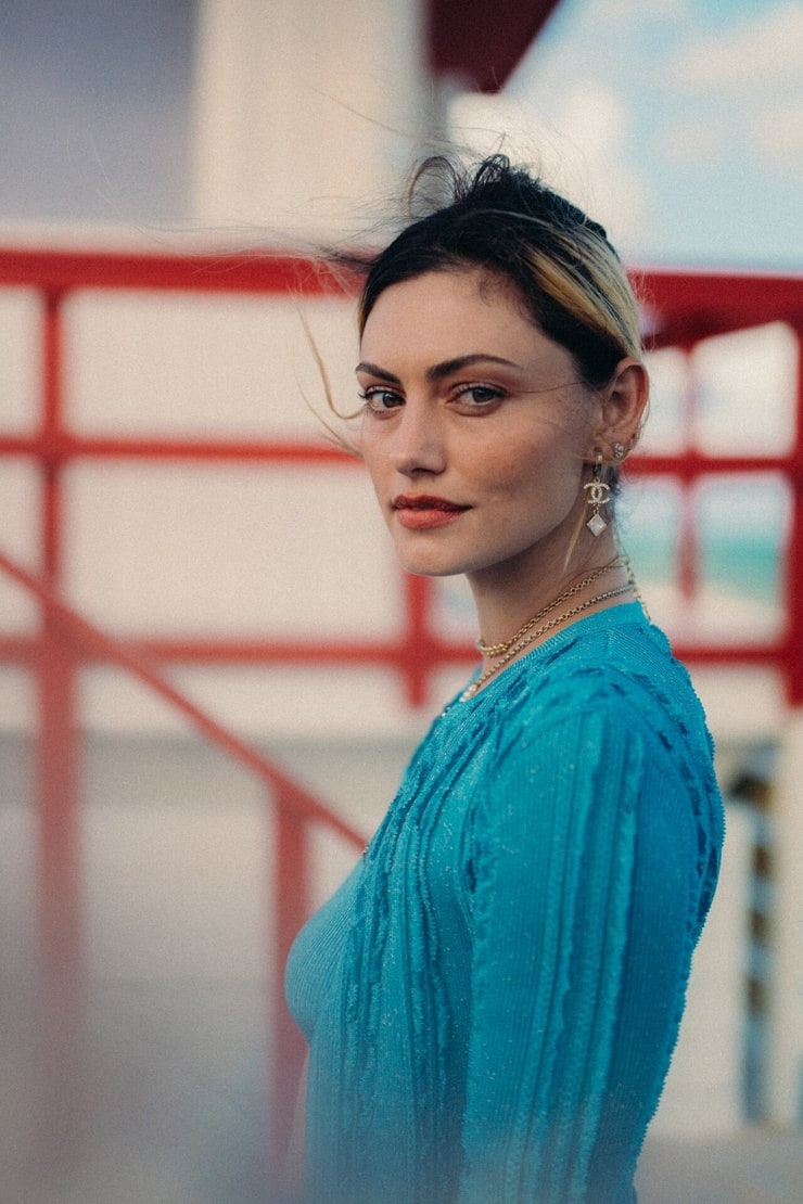 Phoebe Tonkin