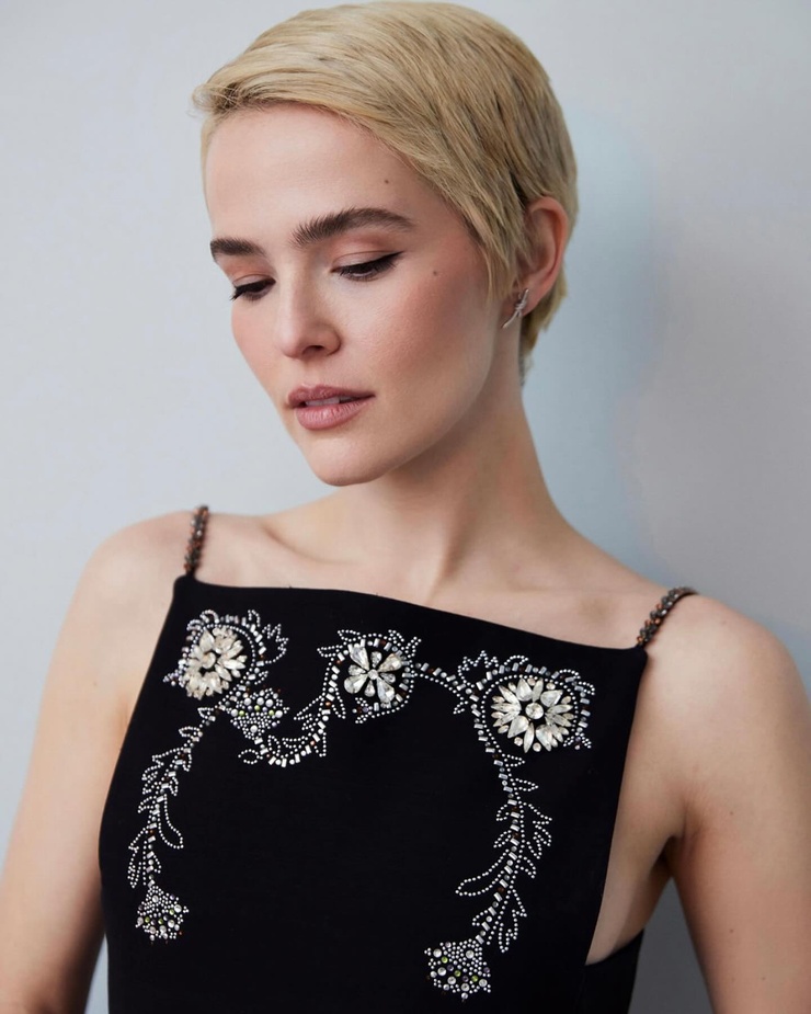 Zoey Deutch