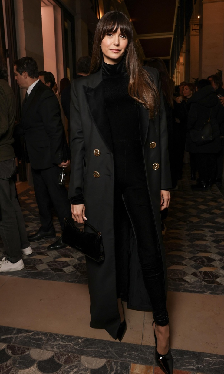 Nina Dobrev