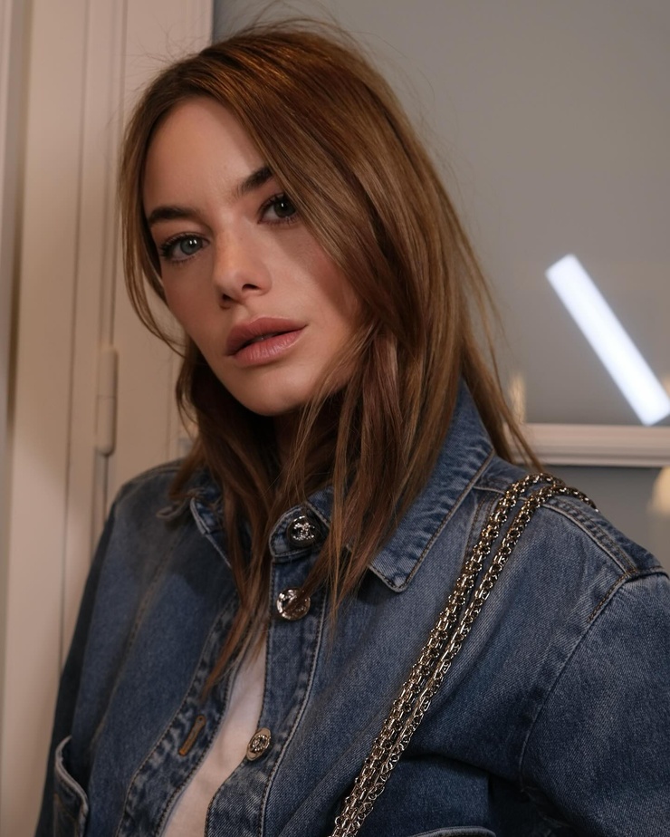 Camille Rowe Camille Rowe