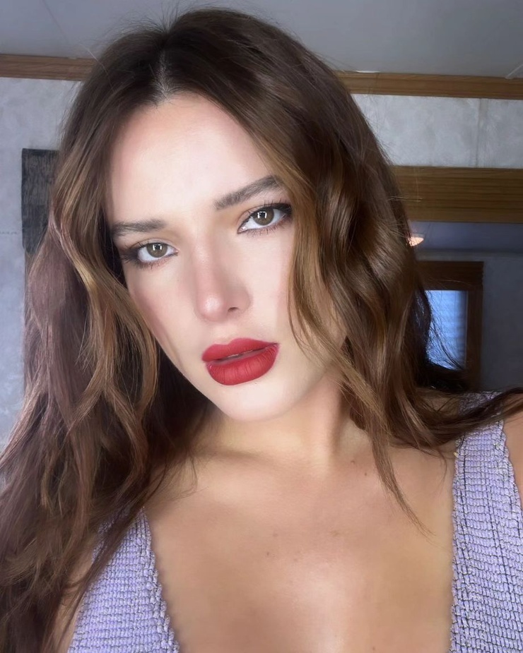 Bella Thorne Bella Thorne