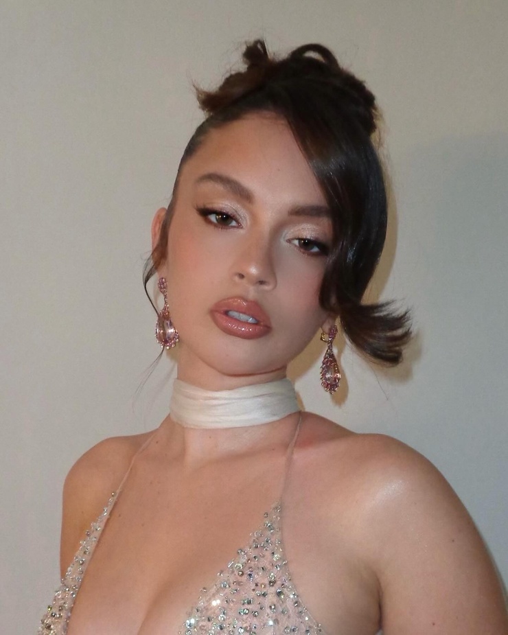 Sabrina Claudio