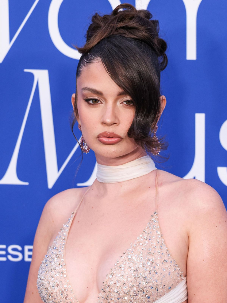 Sabrina Claudio Sabrina Claudio