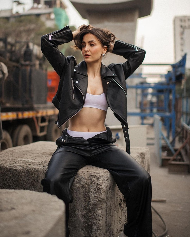 Elli Avram
