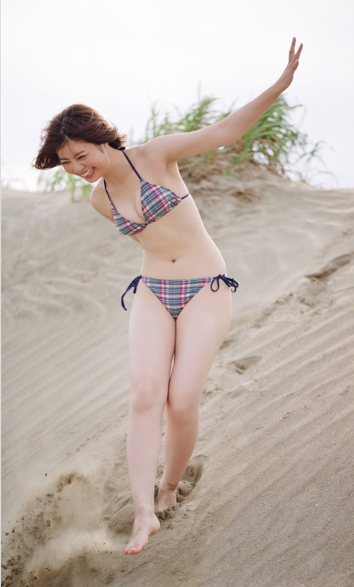 Yuna Hoshino Yuna Hoshino