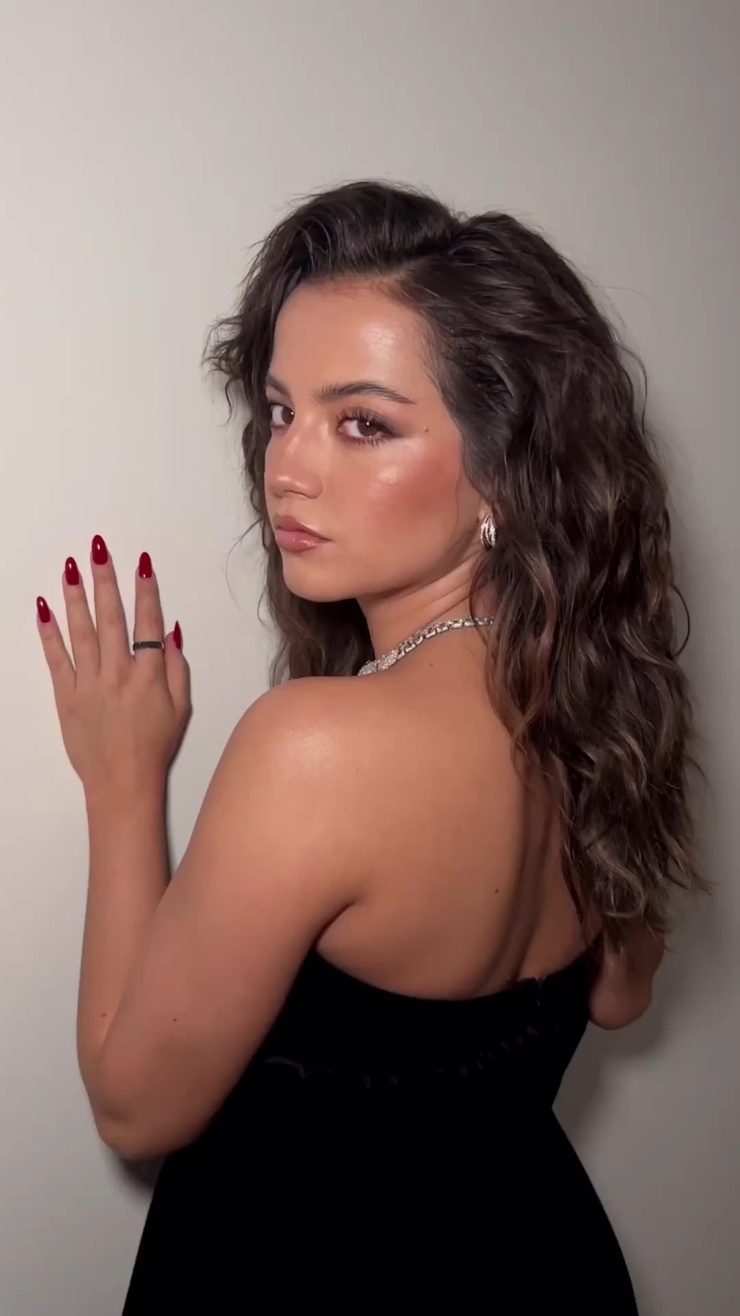 Isabela Moner Isabela Moner