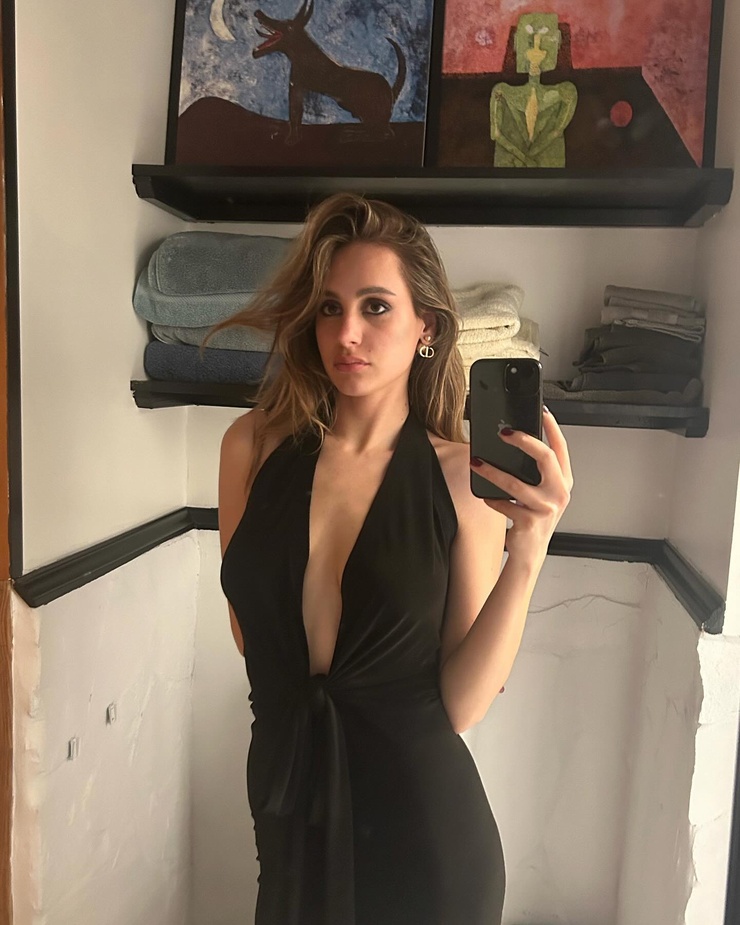 Nell Verlaque