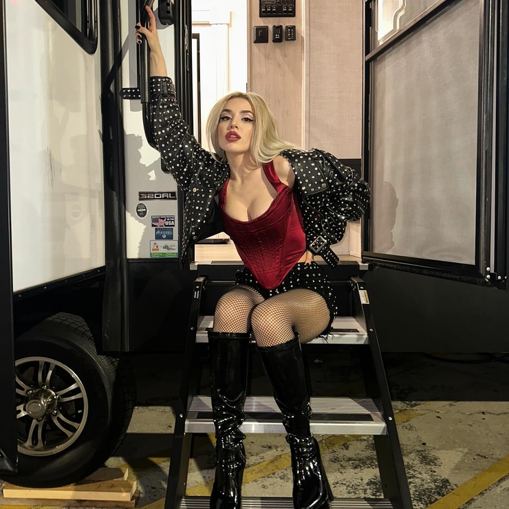 Ava Max