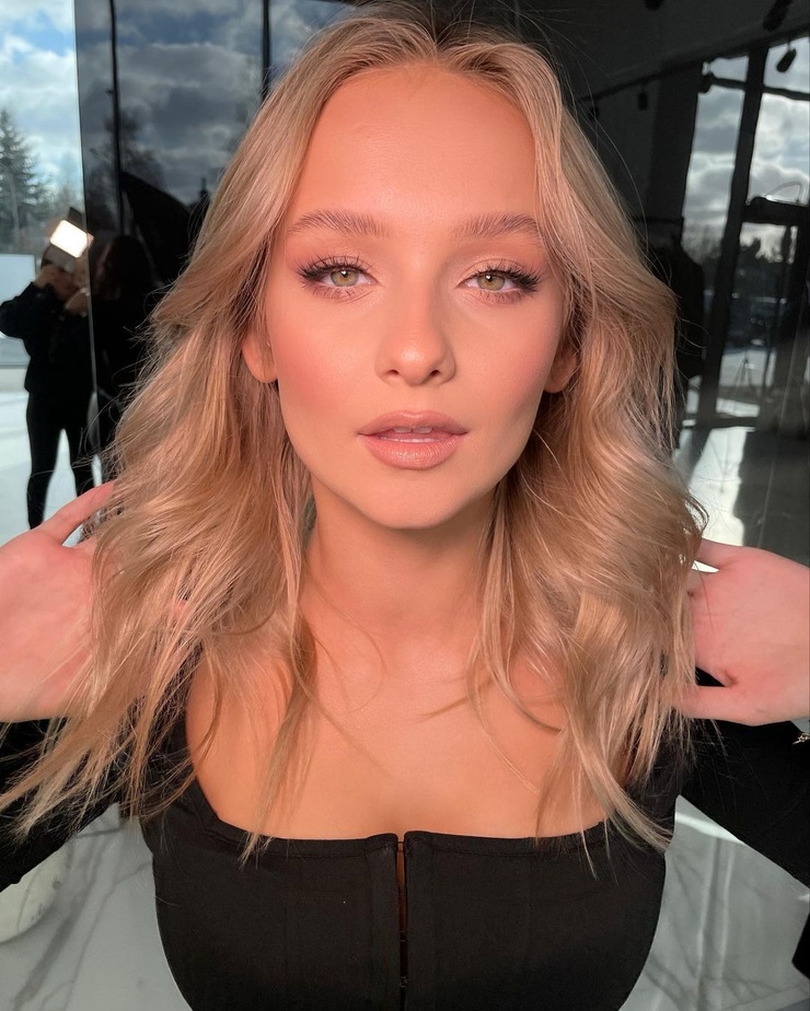 Adrianna Koperska Adrianna Koperska