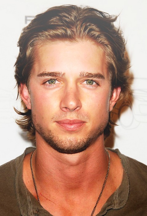 Drew Van Acker