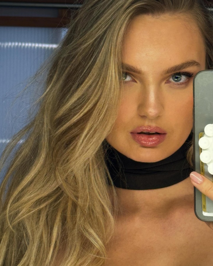 Romee Strijd
