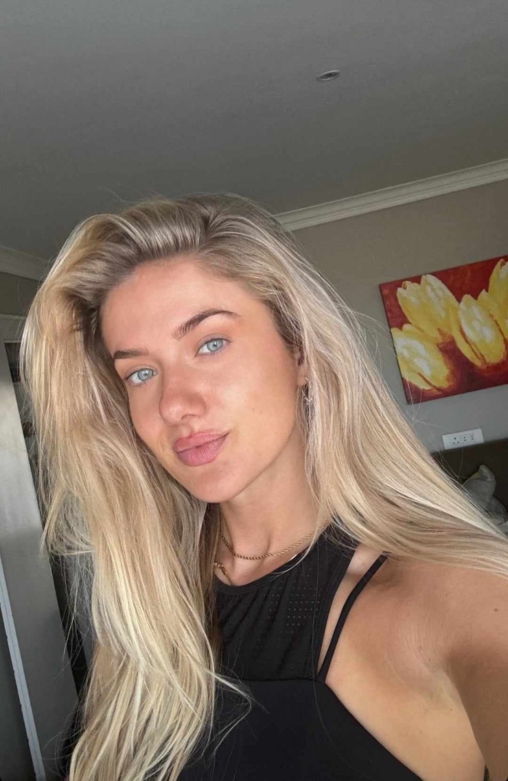 Alica Schmidt Alica Schmidt