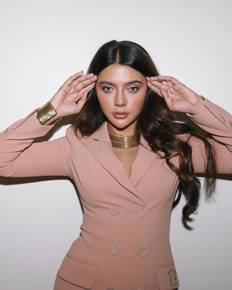 Ruhi Singh Ruhi Singh