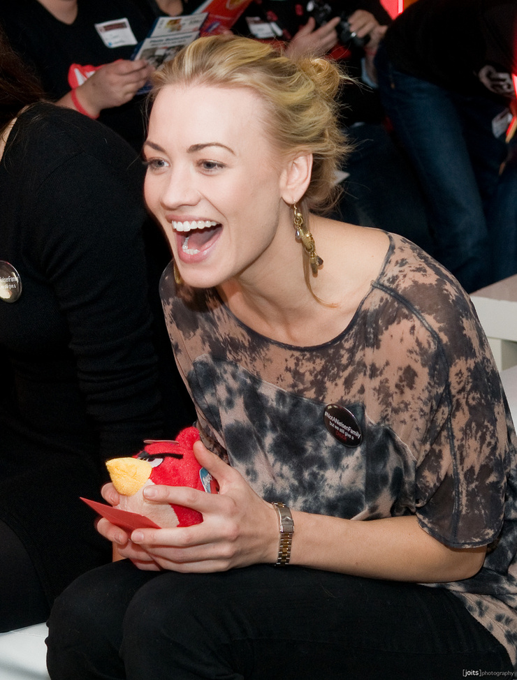 Yvonne Strahovski