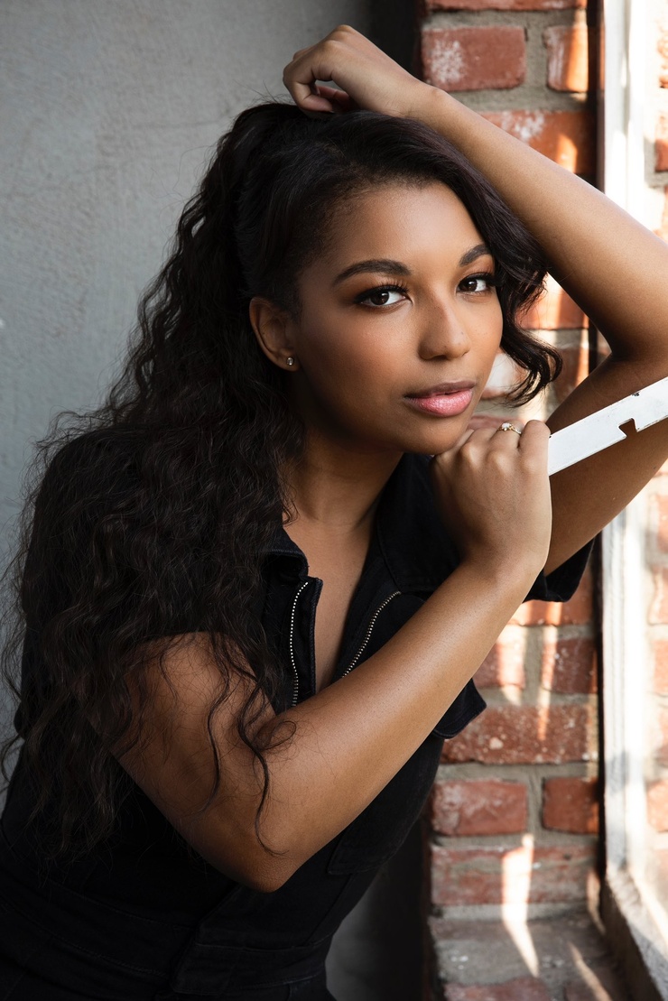 Picture of Mica Burton