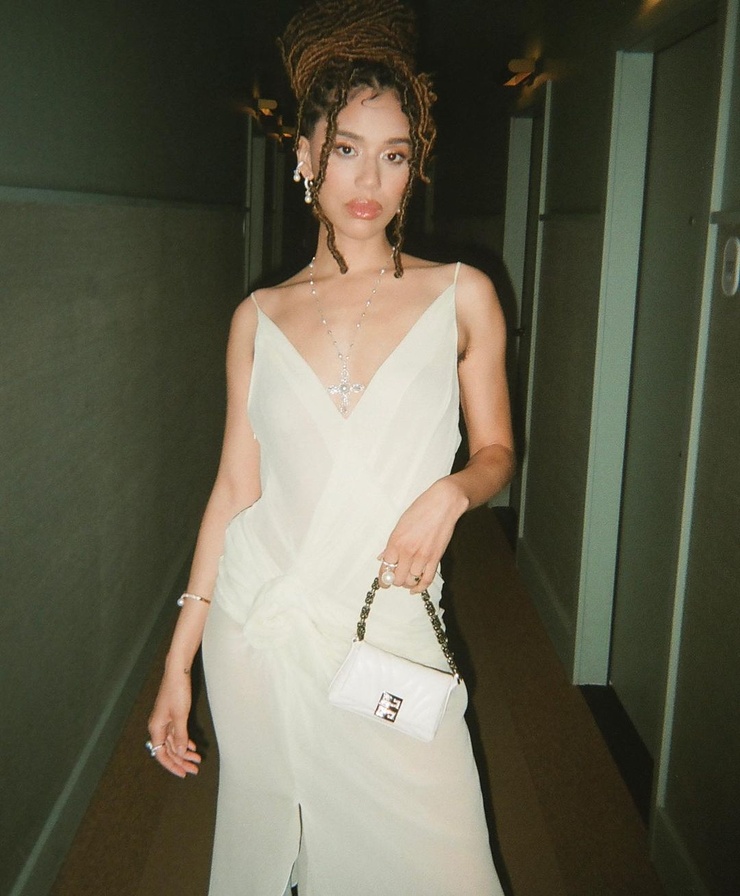 Picture of Jasmin Savoy Brown