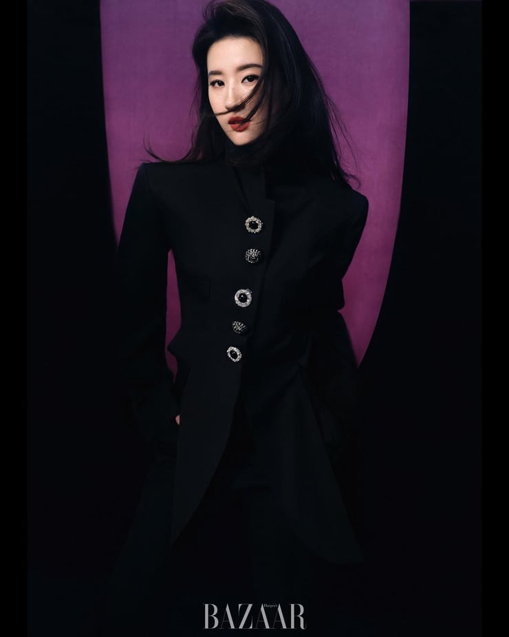 Yifei Liu