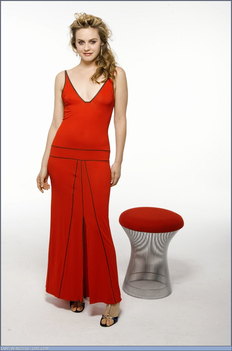 Alicia Silverstone