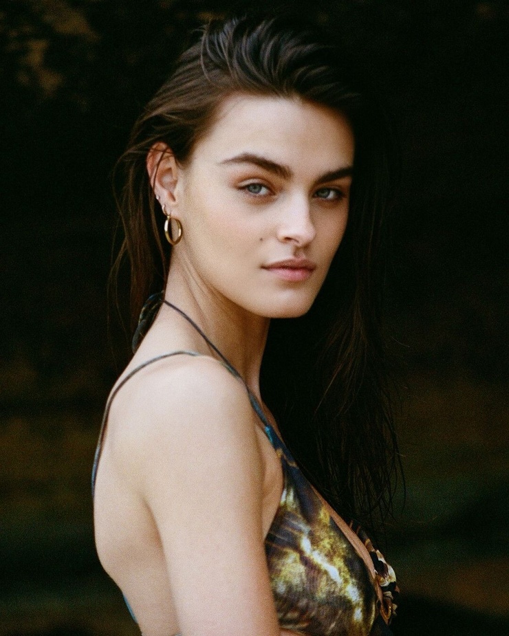 Freya Walton Freya Walton