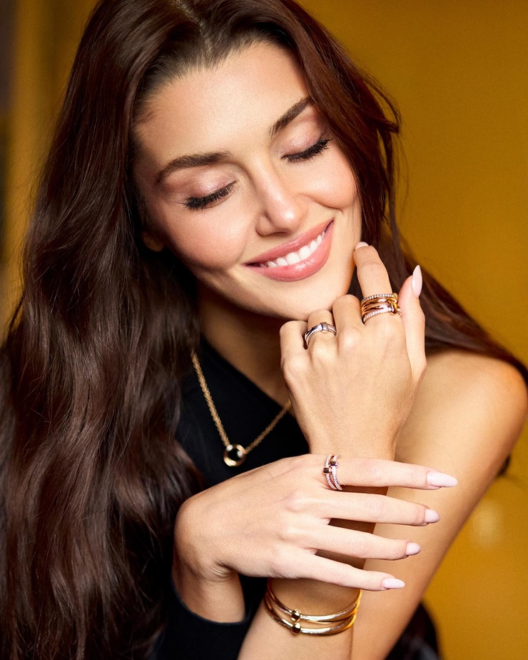 Hande Erçel Hande Erçel