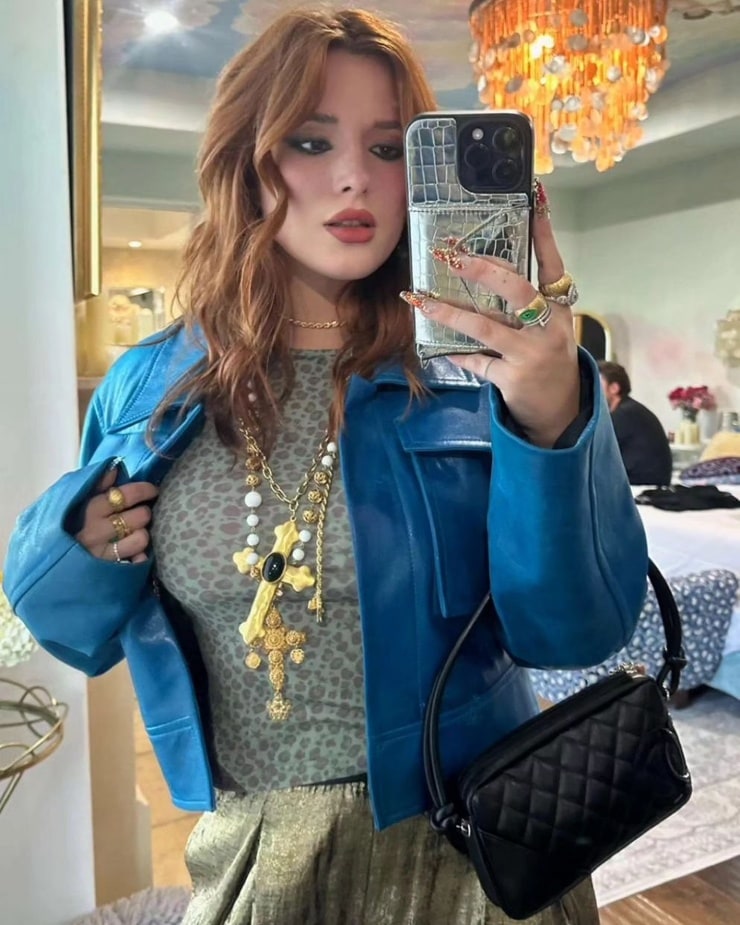 Bella Thorne