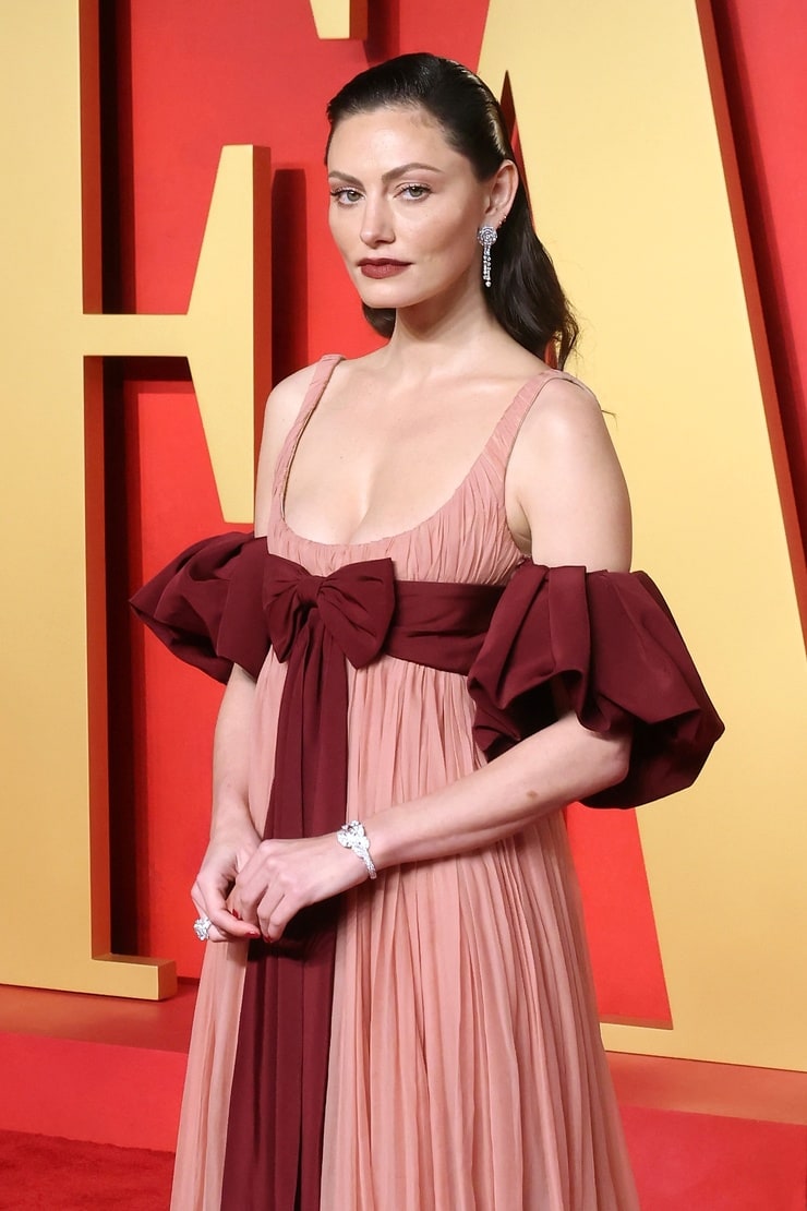 Phoebe Tonkin Phoebe Tonkin