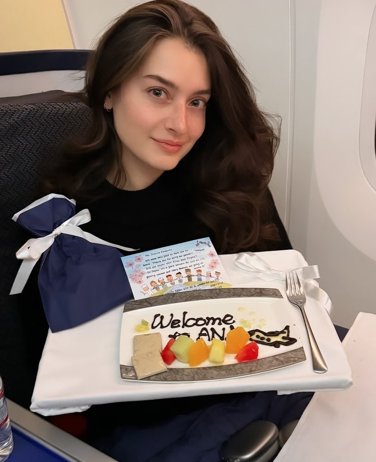 Jessica Clements