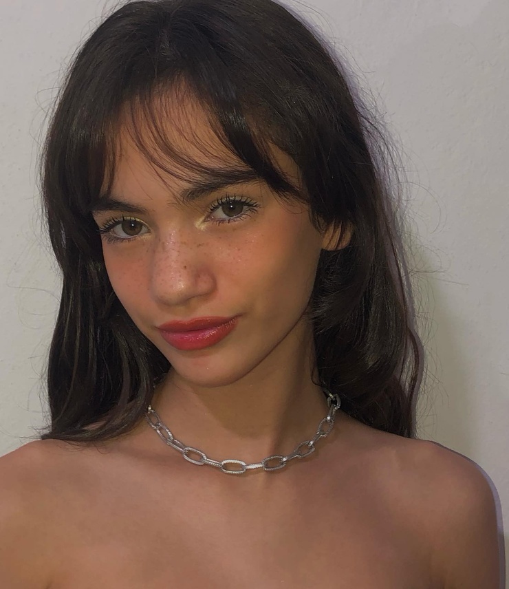Lara Schmitt Lara Schmitt