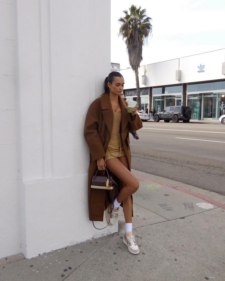 Gizele Oliveira Gizele Oliveira