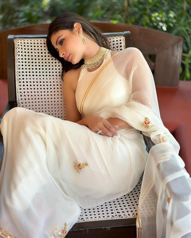 Mouni Roy