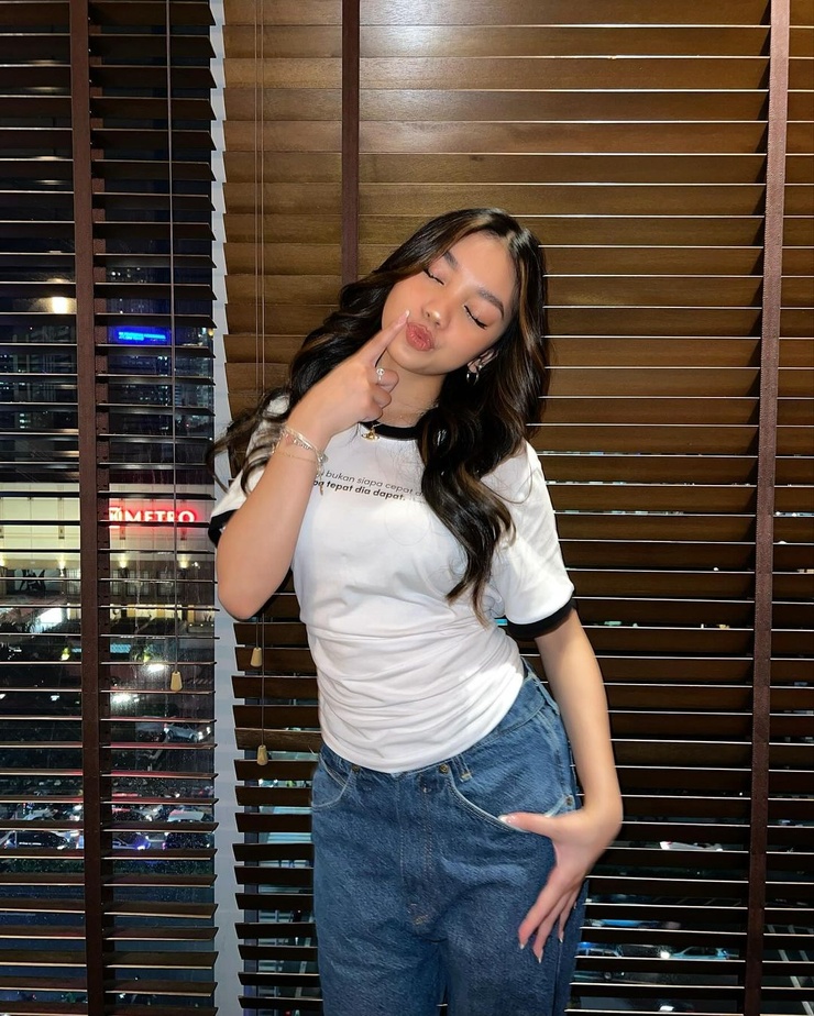 Naura Ayu