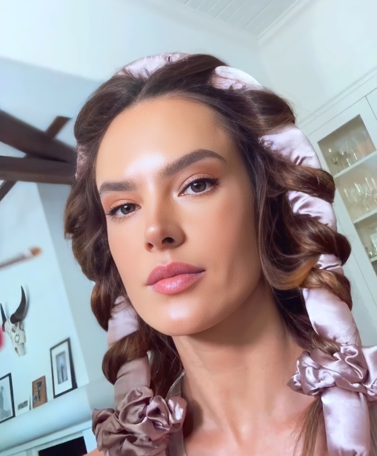 Alessandra Ambrosio Alessandra Ambrosio