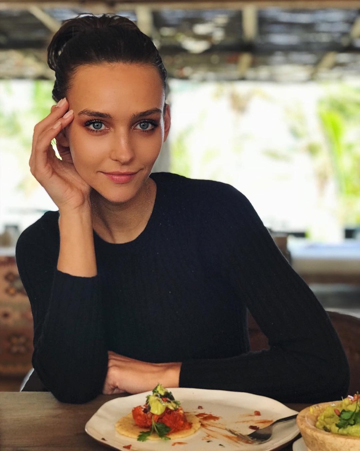 Picture of Rachel Cook(04)