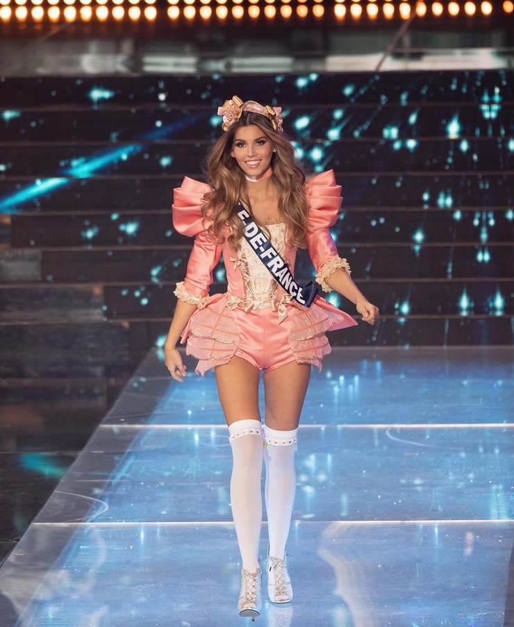 Lara Lourenço
